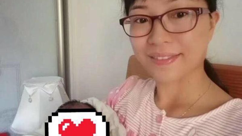 月嫂中介费合理范围揭秘：新手爸妈必看